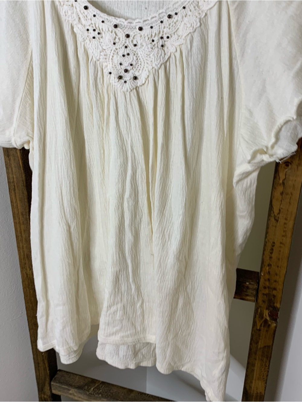 French Laundry Cream Crochet-Trim Short Sleeve Top Size XL - Picture 3 of 5